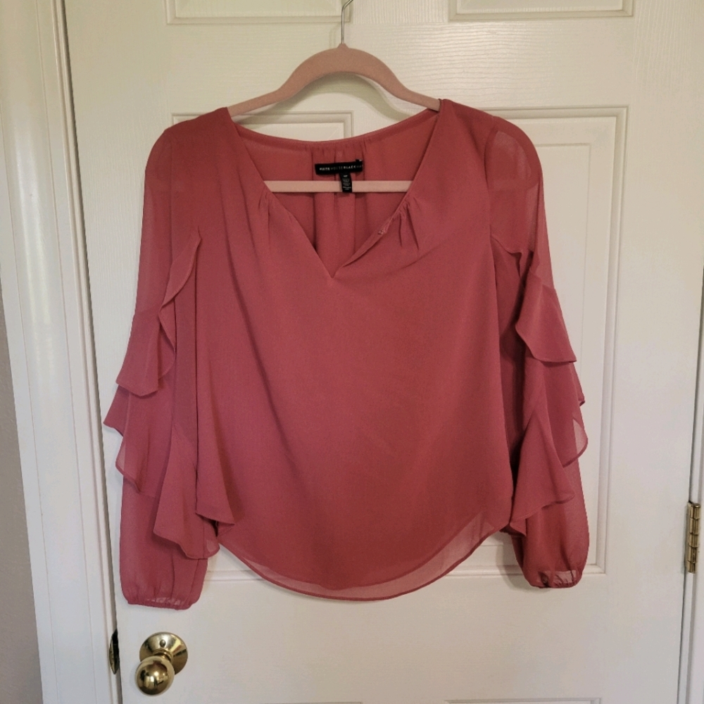 Ruffle top